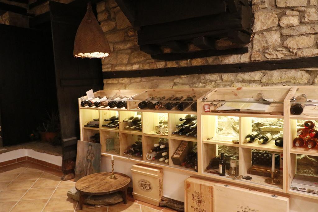 Guest House Epochs Since 1871 Lyaskovets Zewnętrze zdjęcie