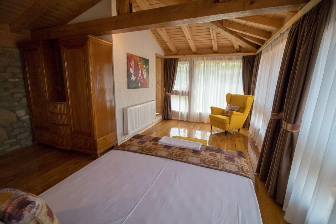 Guest House Epochs Since 1871 Lyaskovets Zewnętrze zdjęcie